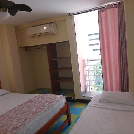 Hotel Bahia Plaza Санта Марта Екстериор снимка